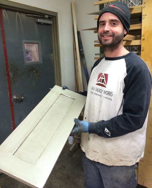 Hans, the NEWwoodworks finishing expert, shared the results of a multi-step finish on an oak cabinet door.