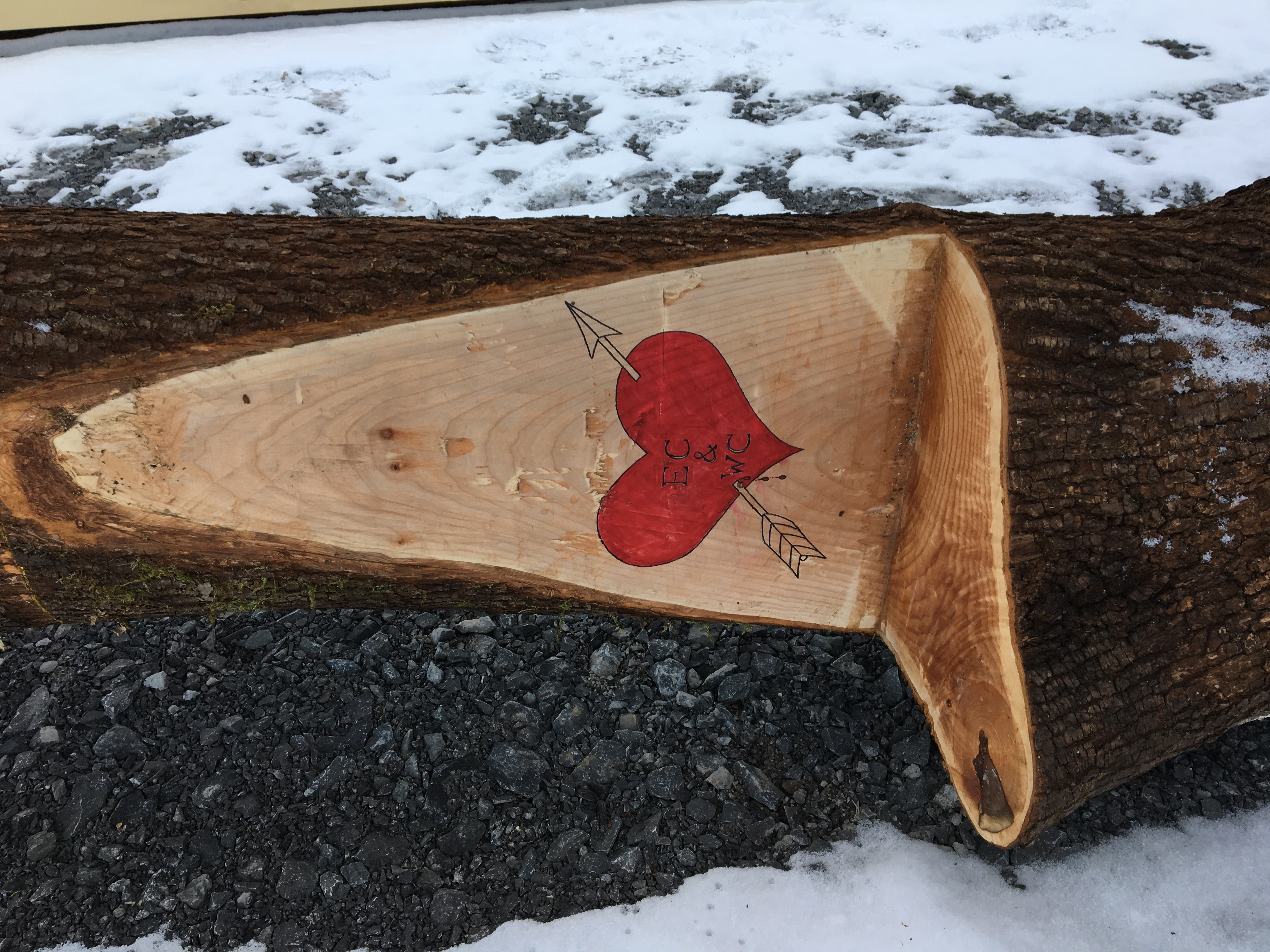 A little customization on the joinery. According to Mike, it represents “With love from the west coast to the east coast.”