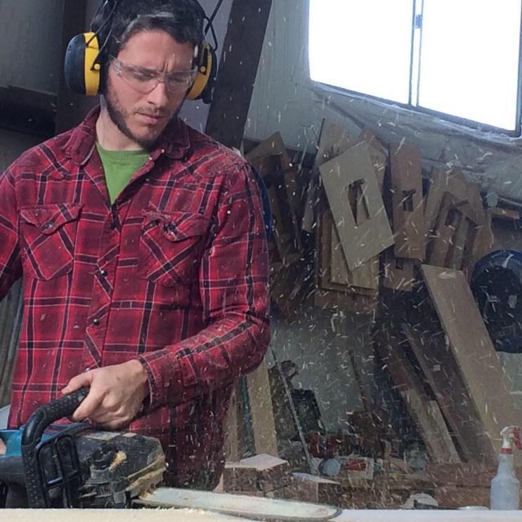 We think this photo of Pete applying a chain saw texture is pretty awesome.