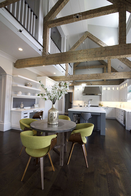 Reclaimed Red Pine Timbers celebrate the original surfaces with few to no visible old mortise pockets or peg holes. Photo (C) Sylwia Janik