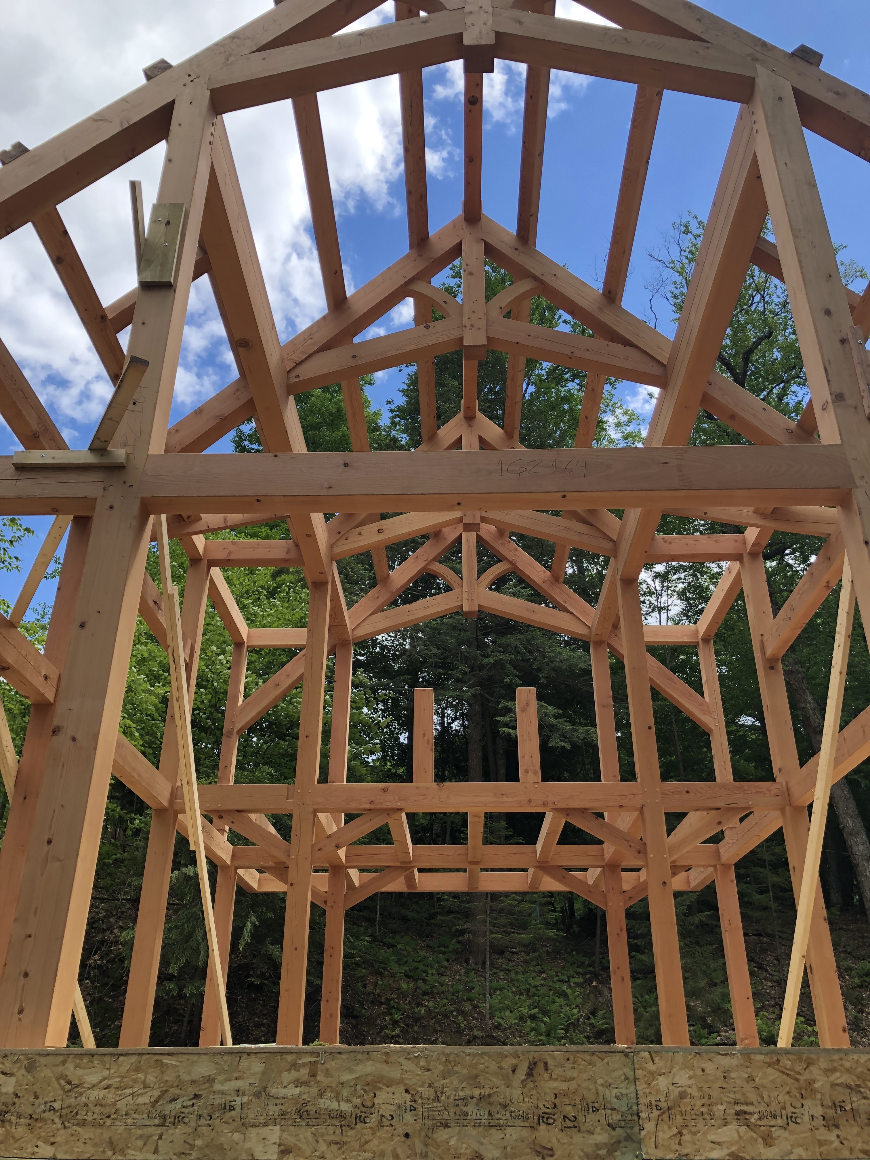 truss exterior