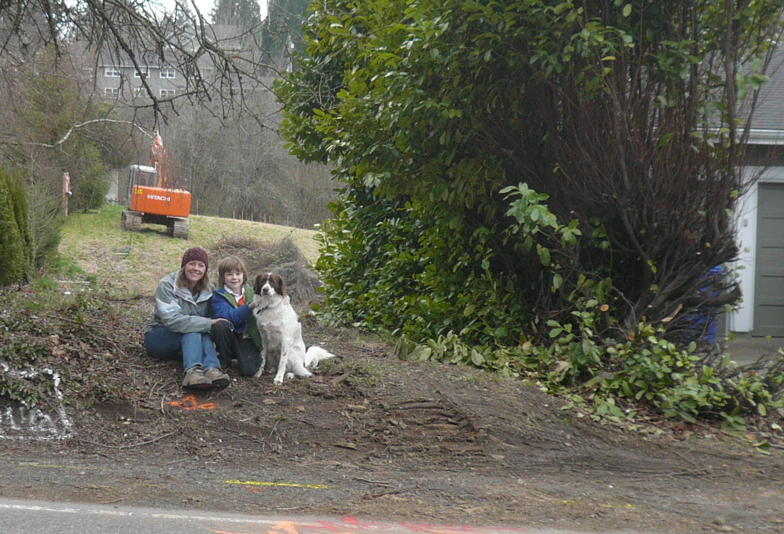 Maxine, Jake, and Dexter trying out the ‘driveway’ of The Vermont Street Project in Portland, 2008.