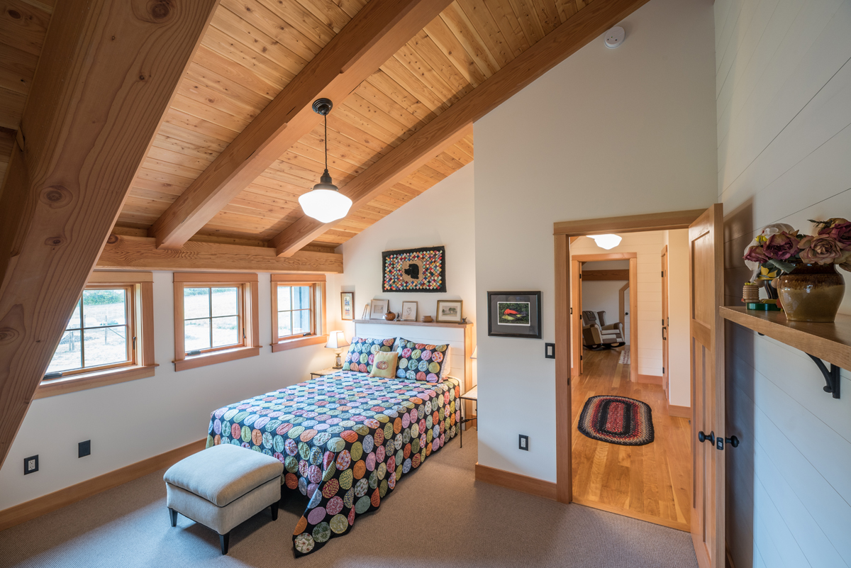 Guest loft bedroom. Photo (c) Scott Hemenway.